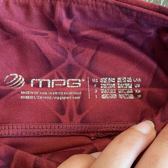 MPG Maroon Patterned Activewear - Picture 2 of 10
